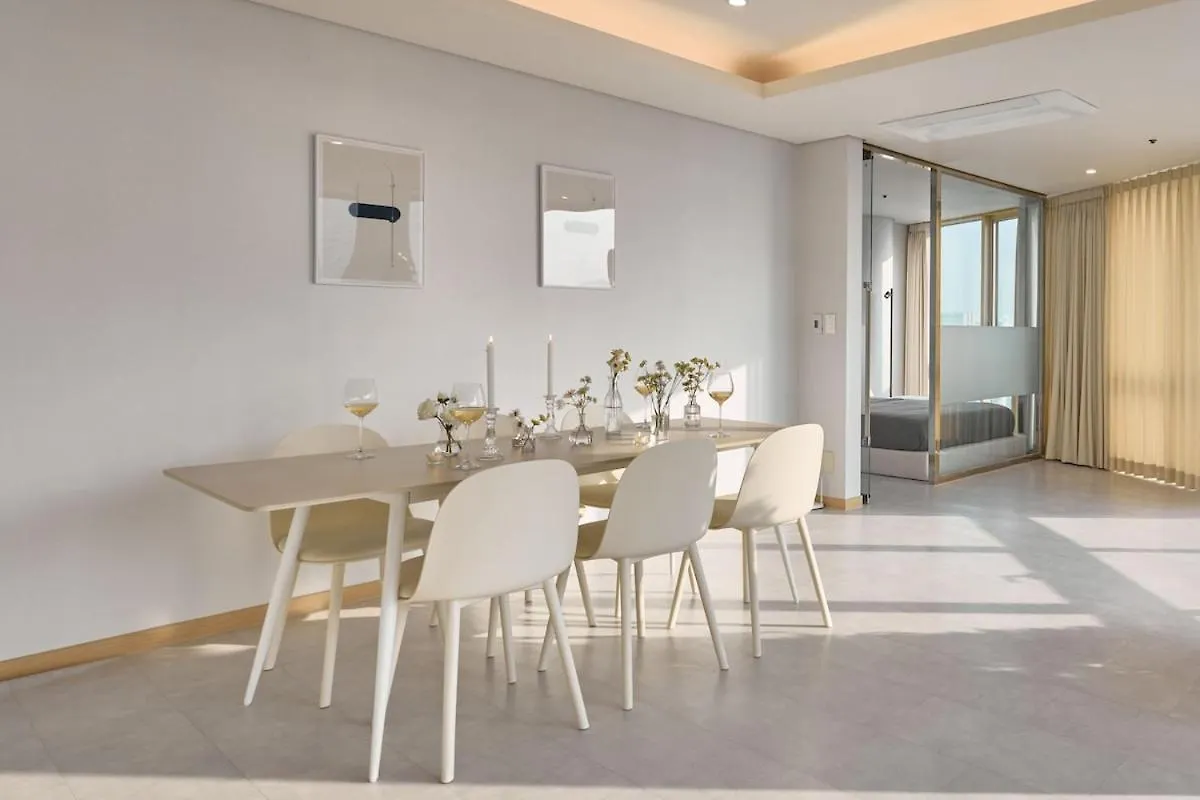 Gangnam Penthouse Daire Seul